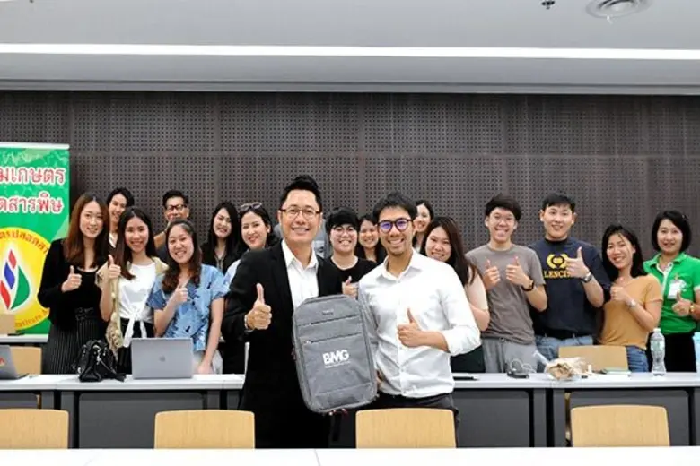 นายมนตรี บุญจรัส ประธานกรรมการชมรมเกษตรปล...