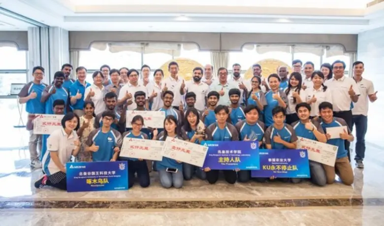 ทีมผู้บริหารเดลต้า ประเทศไทย ถ่ายภาพร่วมก...