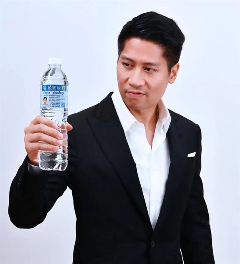 บริษัท สิงห์ คอร์เปอเรชั่น จำกัด" โดย "น้...