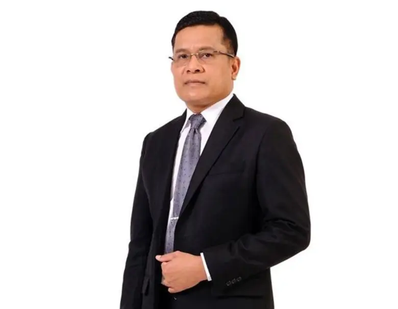 นายประภาศ คงเอียด ผู้อำนวยการสำนักงานคณะก...