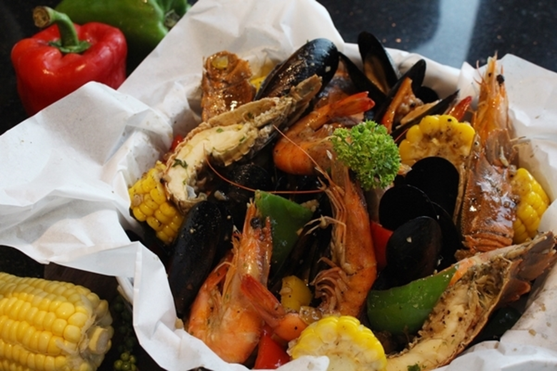 โรงแรมเมอร์เคียว กรุงเทพ มักกะสัน เชิญคุณ...