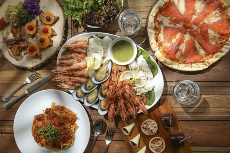 อิ่มอร่อยกับบุฟเฟ่ต์มื้อกลางวัน ฉลองวันแม่แห่งชาติ 12 สิงหาคม 2562 ณ ห้องอาหาร เลอ มาแรงน์ โรงแรมเคป ราชา ศรีราชา