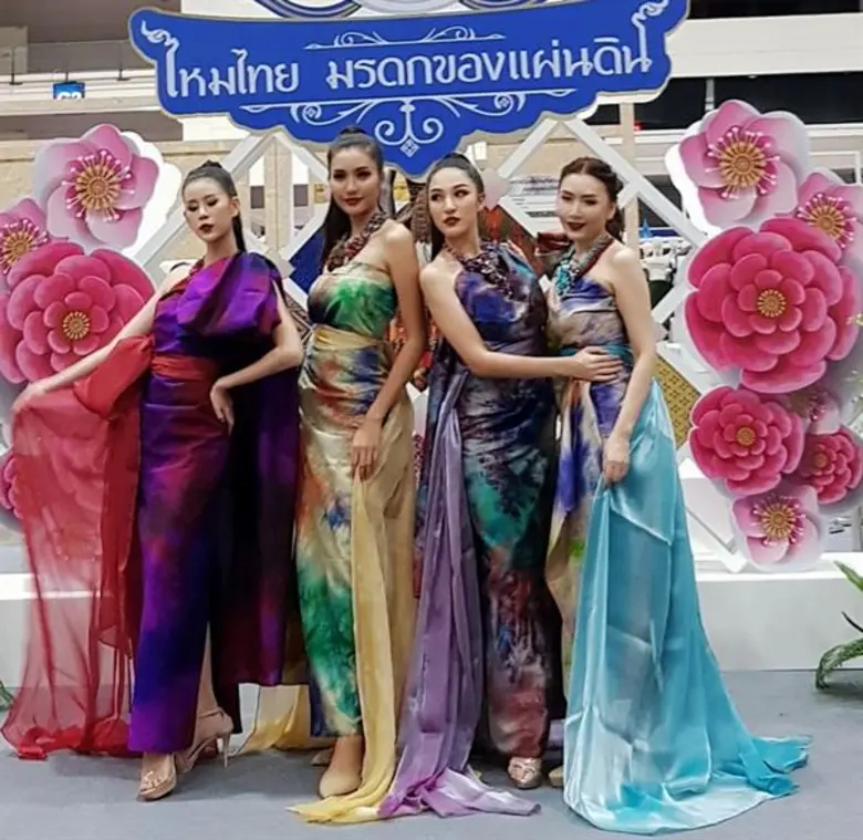 คืนวงการ Catwalk พรีเซ็นเตอร์ กรมหม่อนไหม “ปอ นางฟ้าเลขลิขิต”