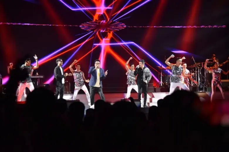 ผ่านพ้นไปแล้วสำหรับ The Duets Concert "Rh...