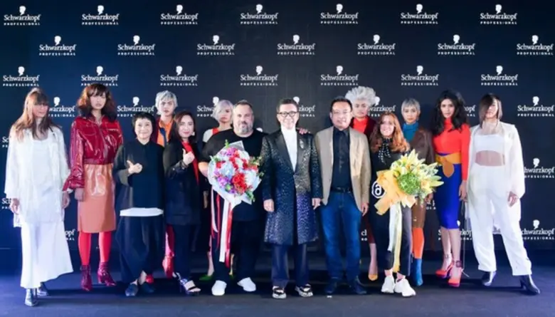 คุณธีรศักดิ์ ไตรทิพย์ ผู้จัดการทั่วไป ชวา...