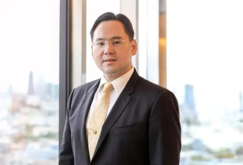 นายธนวัฒน์ ตรีวิศวเวทย์ กรรมการผู้จัดการ ...