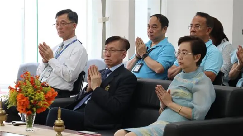 ภาพข่าว: ธพว. จัดกิจกรรมถวายพระพร สมเด็จพระบรมราชชนนีพันปีหลวง เนื่องในโอกาสวันเฉลิมพระชนมพรรษา 87 พรรษา