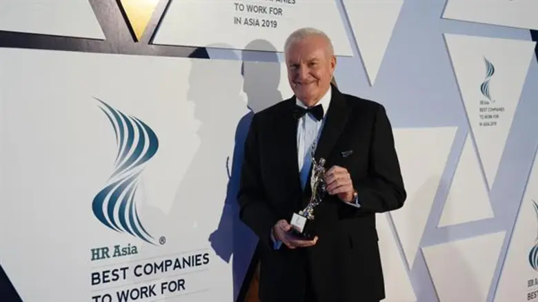 เมื่อเร็วๆนี้ มร .พอล เคนนี่ ประธานเจ้าหน...