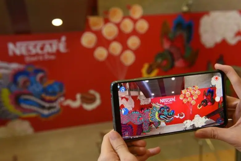 เปิดตัว “เนสกาแฟ เบลนด์ แอนด์ บรู อินเตอร์แอคทีฟ อาร์ตสเตชั่น” ครั้งแรกในไทย ที่ “สถานีวัดมังกร”