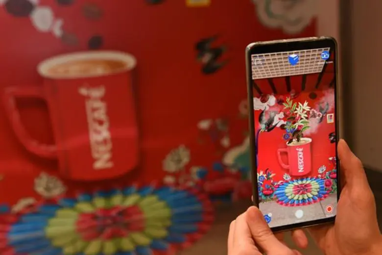 เปิดตัว “เนสกาแฟ เบลนด์ แอนด์ บรู อินเตอร์แอคทีฟ อาร์ตสเตชั่น” ครั้งแรกในไทย ที่ “สถานีวัดมังกร”