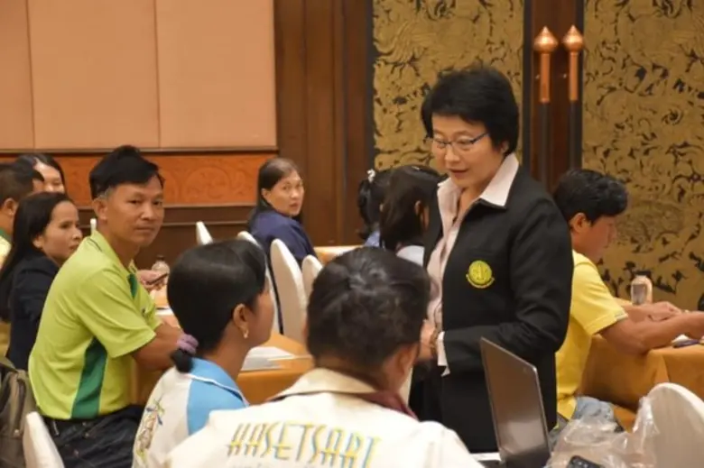 นางสาวจูอะดี พงศ์มณีรัตน์ เลขาธิการสำนักง...