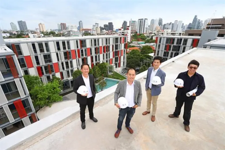 นายองอาจ สุวรรณกุล ผู้อำนวยการอาวุโสฝ่ายพ...