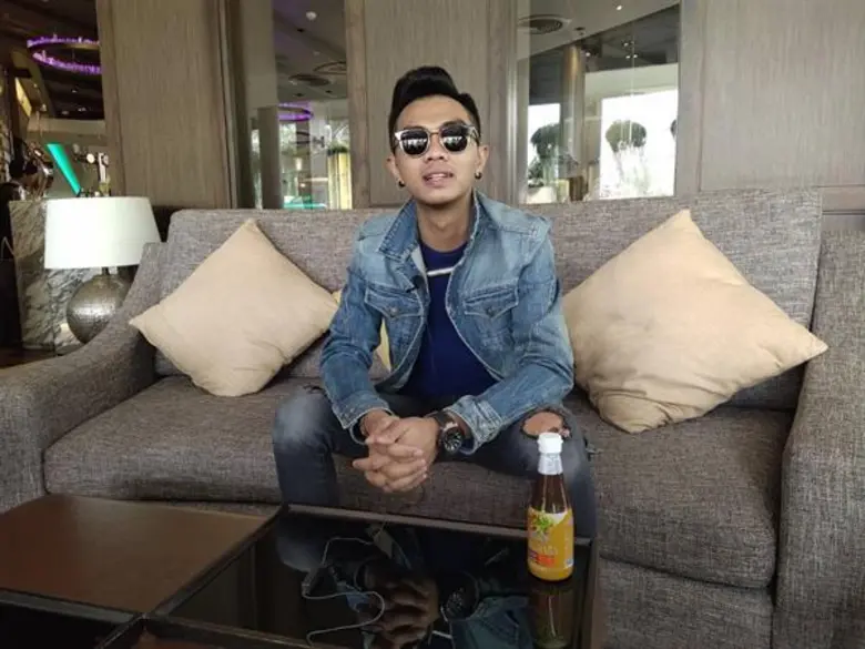 รักไม่ยุ่ง ขอมุ่งแต่งาน เรียกว่าชั่วโมงนี...