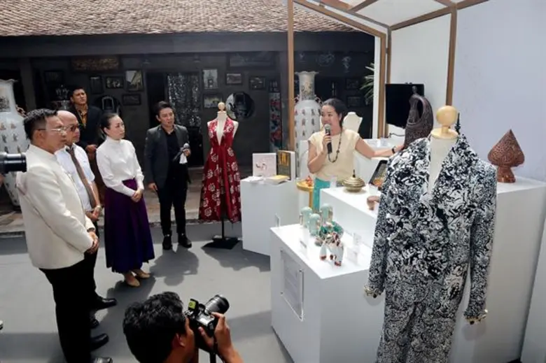 SACICT ส่งท้ายงาน “SACICT Mobile Gallery 2019” ยิ่งใหญ่ ชวนชาวภาคใต้สัมผัสรากเหง้าแห่งภูมิปัญญาอันล้ำค่า ร่วมสานต่องานหัตถศิลป์ไทย ไม่ให้เลือนหายจากแผ่นดิน ณ บ้านนครใน จังหวัดสงขลา 14 - 18 สิงหาคม 2562 นี้