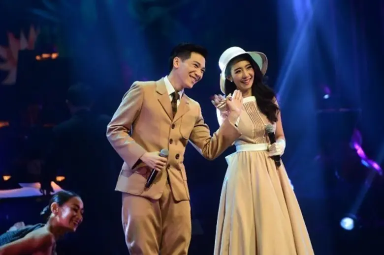 อบอุ่น อิ่มเอมใจ คอนเสิร์ตคุณพระช่วยสำแดงสด ๙ “รัตนโกสินทร์เรืองรอง”