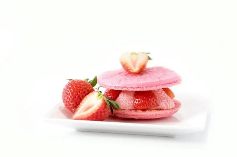 เดือนสิงหาคมนี้ ทรีตส์ กูร์เมต์ ขอเสนอขนม...