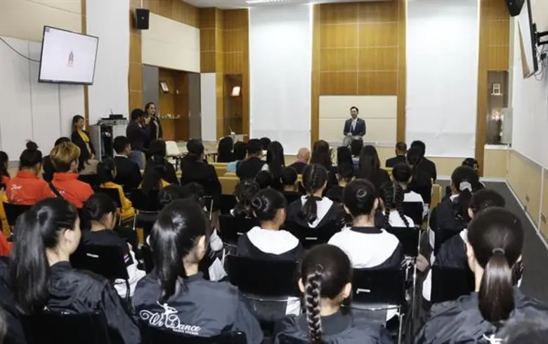 รมว.วธ.ให้กำลังใจเยาวชนไทยเข้าแข่งขันศิลปะเต้นนานาชาติ 22-25 ส.ค.นี้ ที่กรุงเทพฯ แนะตั้งใจฝึกซ้อมพร้อมเป็นเจ้าภาพที่ดี ช่วยต้อนรับ-เผยแพร่ศิลปวัฒนธรรมไทยแก่เยาวชนประเทศต่างๆ