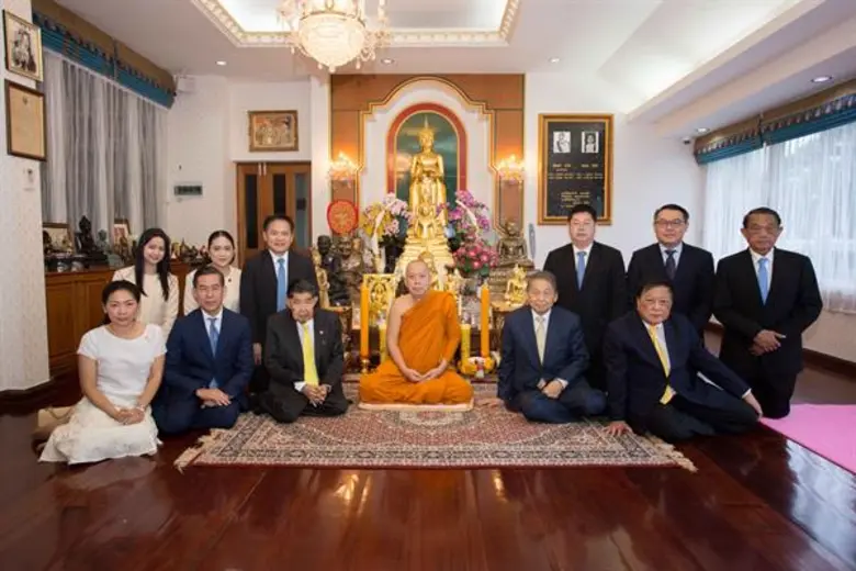 นายเดชา ตุลานันท์ ประธานกรรมการบริหาร หม่...