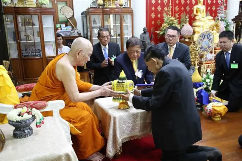 ภาพข่าว: ธนาคารกรุงเทพ ถวายเครื่องสักการะพระเถระผู้ใหญ่ 16 รูป  เนื่องในเทศกาลเข้าพรรษา 2562 ตามประเพณีปฏิบัติประจำทุกปี