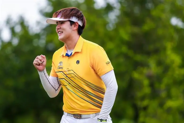 ภาณุวิชญ์ หยิบแชมป์อาชีพแรก สิงห์-ทีดีที กบินทร์ฯ