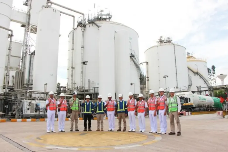 หน่วยซีลเยี่ยมชมโรงแยกอากาศแห่งที่ 3