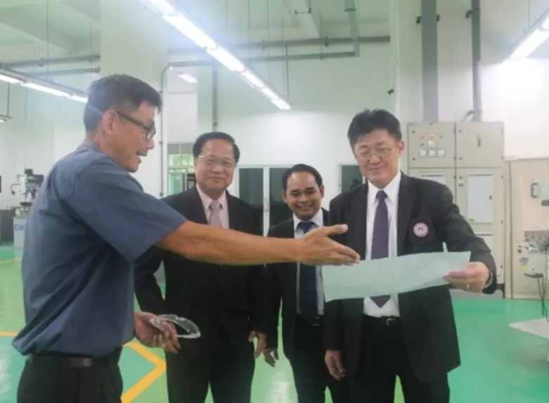 สคช.เร่งพัฒนาคนในอาชีพอุตสาหกรรมการผลิตแม่พิมพ์