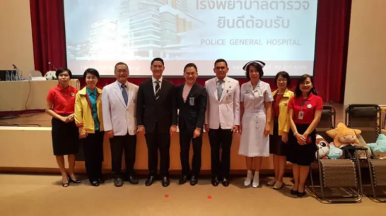 อาจารย์นิติ เนื่องจำนงค์ ผู้อำนวยการศูนย์...