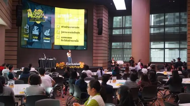 ปิยาภรณ์ ครองจันทร์ ผู้ช่วยผู้จัดการ สายง...