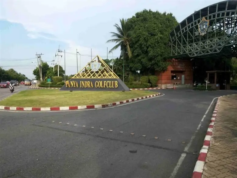 บรรดานักกอล์ฟสาวมือดีจาก 3 ทัวร์ ประกอบไป...