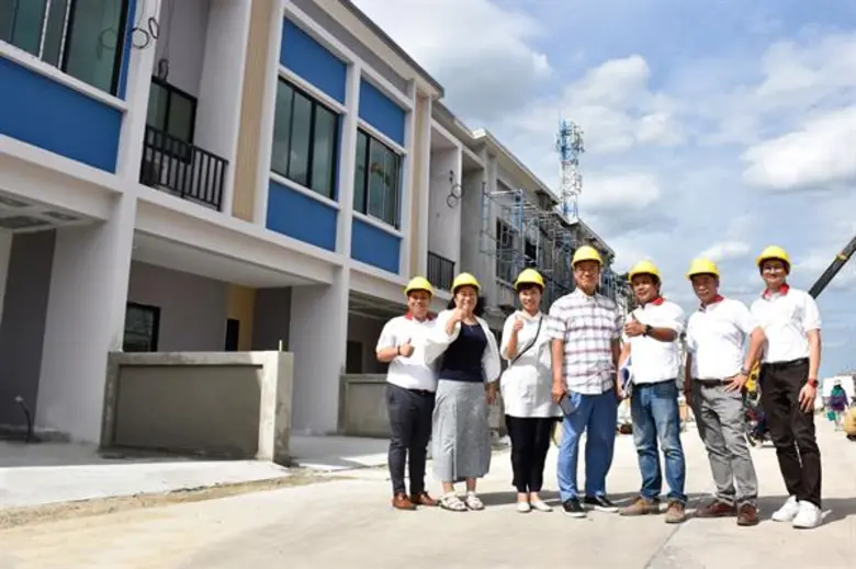 ภาพข่าว: ผู้ถือหุ้นจากญี่ปุ่นเยี่ยมชมความคืบหน้า โครงการเรซิโอ-โฮม (วงแหวน-รามอินทรา)