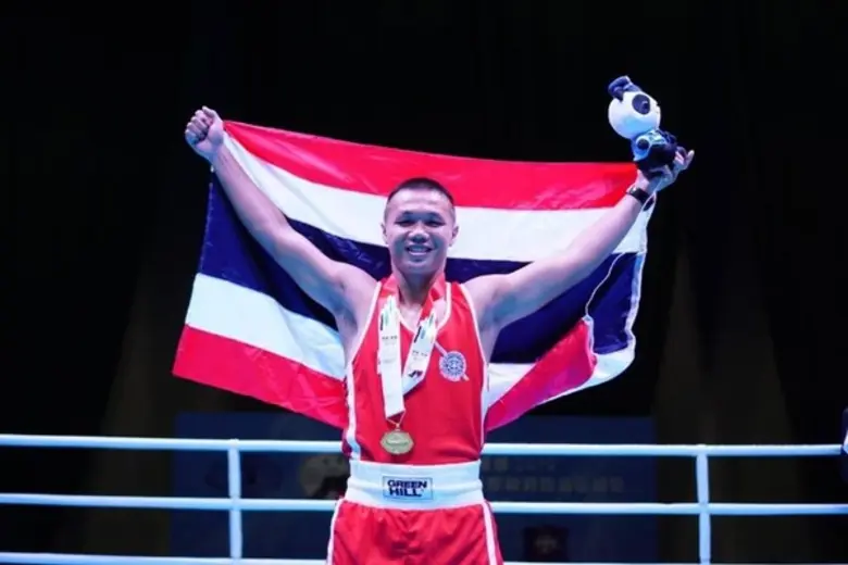 ภาพข่าว: ม.หอการค้าไทย ขอแสดงความยินดีกับนักศึกษาโครงการตำรวจ ชนะเลิศเหรียญทอง มวยตำรวจโลก