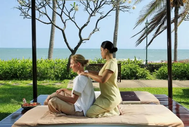 “พิค ยัวร์ ทรีท” สร้างความผ่อนคลายเหนือระดับ ประทับใจในแบบคุณ ณ สปา เซ็นวารี โรงแรมเซ็นทาราแกรนด์บีชรีสอร์ทและวิลลา หัวหิน