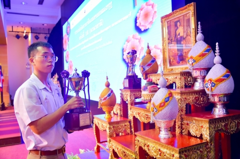 การแข่งขันภาษาจีนที่ยิ่งใหญ่ที่สุดในไทย เพชรยอดมงกุฎ ครั้งที่ 16 (นานาชาติ)