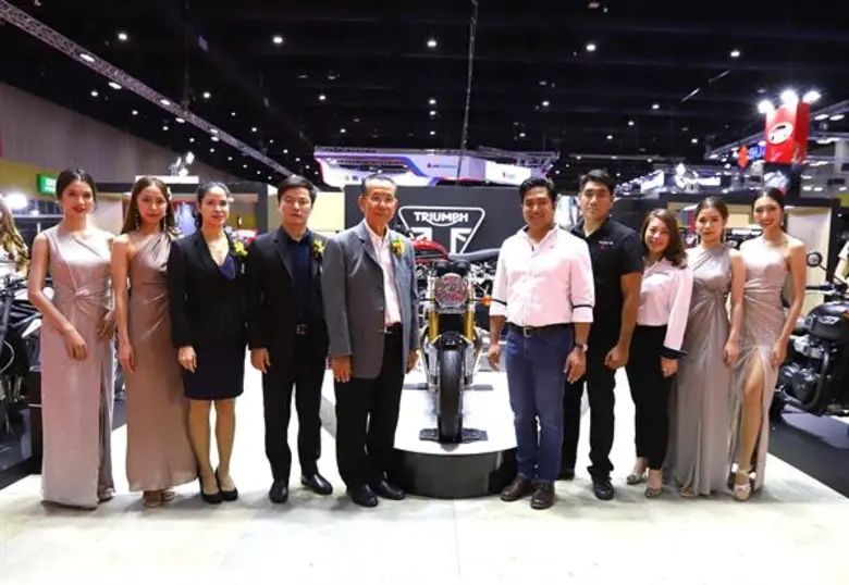 นายจักรพงษ์ ศานติรัตน์ ผู้จัดการทั่วไป บร...