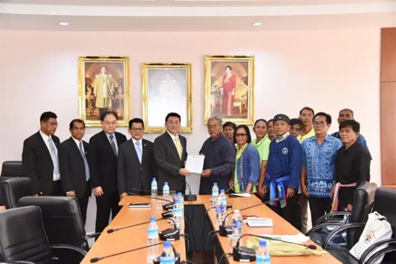 กระทรวงเกษตรฯ สร้างความเชื่อมั่นให้กับกลุ่มเกษตรกรและชาวบ้านที่ได้รับผลกระทบจากการสร้างเขื่อนหัวนาและเขื่อนราษีไศล