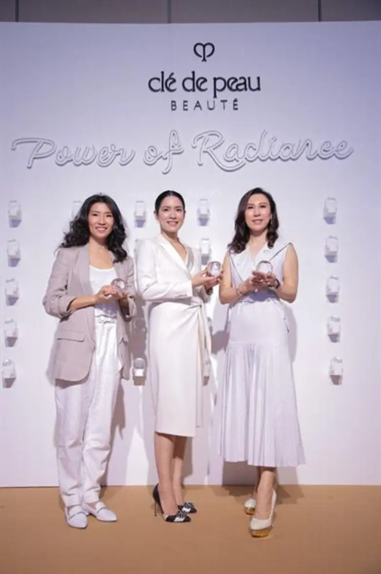 POWER OF RADIANCE by Cle de Peau Beaute พาวเวอร์ ออฟ เรเดียนส์ แคมเปญที่ร่วมเชิดชูผู้หญิงที่มีวิสัยทัศน์ ในฐานะผู้อุทิศตนสนับสนุนการใช้การศึกษาเพื่อยกระดับคุณภาพชีวิตจากเคลย์ เดอ โป โบเต้