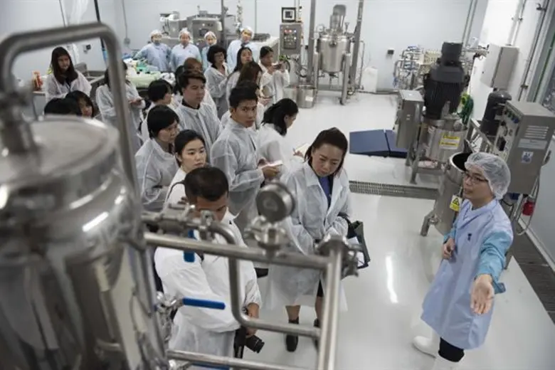 ไทยแลนด์แล็บพาชมศูนย์นวัตกรรมไทยยูเนี่ยน