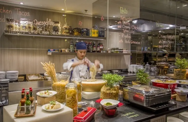 ในทุกๆวันที่โรงแรมชาเทรียม ริเวอร์ไซด์ กร...