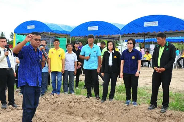 กระทรวงเกษตรฯ ได้ฤกษ์ เปิดตัวแปลงสับปะรดอัจฉริยะ ดันเป็นต้นแบบขยายผลในพื้นที่แปลงใหญ่ ทั่วประเทศ มุ่งเน้นขับเคลื่อนการใช้เทคโนโลยีเกษตรอัจฉริยะที่เหมาะสมกับการเกษตรของไทย