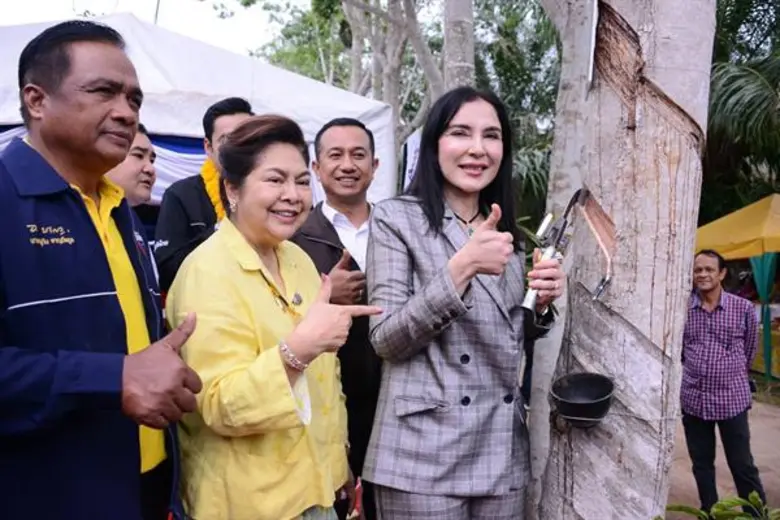 ภาพข่าว: ก.เกษตรฯ “มนัญญา”ลงใต้หนุนเพิ่มมูลค่าสหกรณ์ยาง