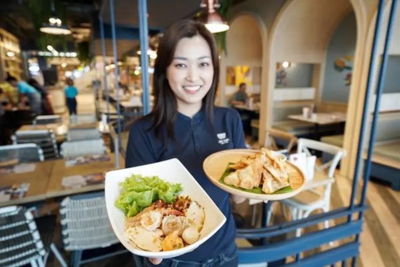 สีฟ้าเปิดตัวเมนูพิเศษ “บะหมี่อัศวินลายเสือ” ร่วมตอกย้ำความอร่อยกับ 5 เมนูระดับซิกเนเจอร์ ที่นักชิมไม่ควรพลาด