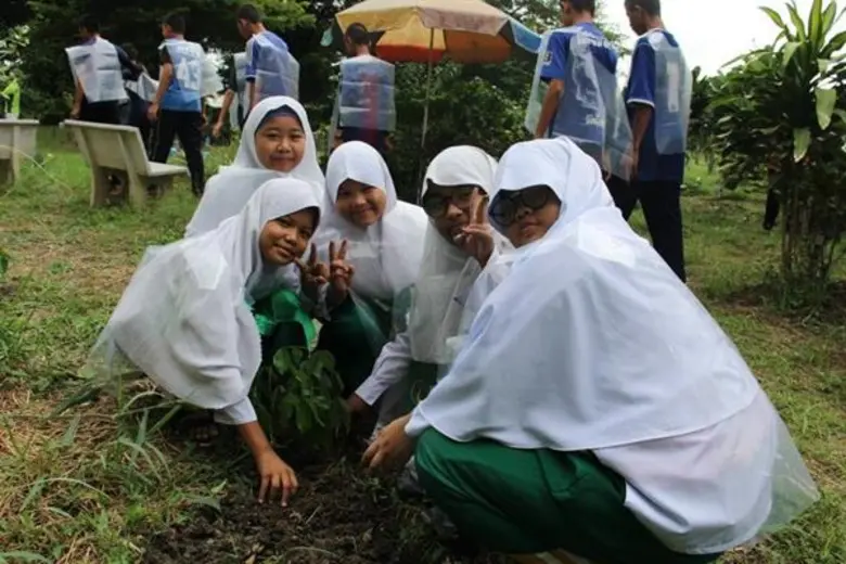 “ไอแบงก์รักษ์ชุมชน...ปลูกต้นไม้ เพื่อแม่” เพื่อเฉลิมพระเกียรติสมเด็จพระนางเจ้าสิริกิติ์ พระบรมราชินีนาถ พระบรมราชชนนีพันปีหลวง