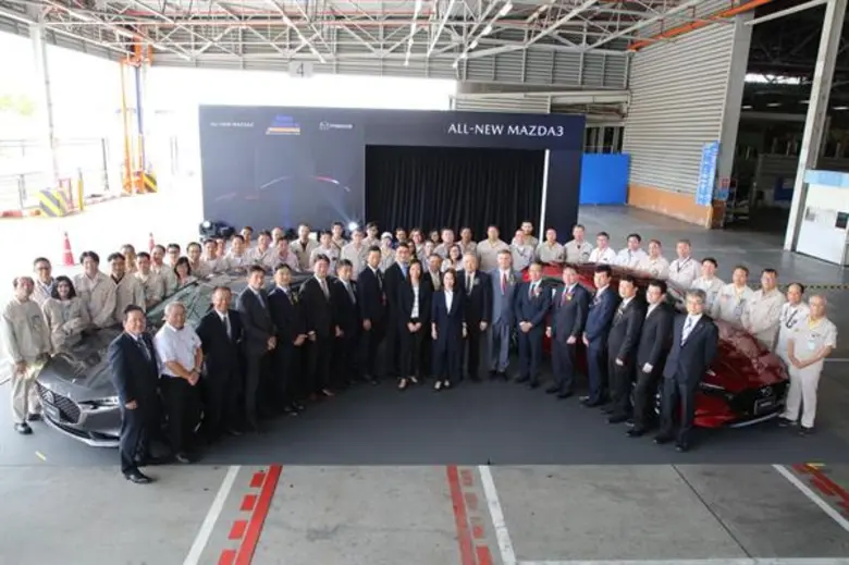 เริ่มผลิตมาสด้า3 ใหม่ คันแรกของเมืองไทยโดยฝีมือคนไทย