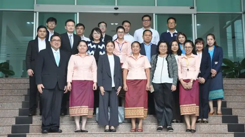 นางสิริวิภา สุพรรณธเนศ รองเลขาธิการ ก.ล.ต...