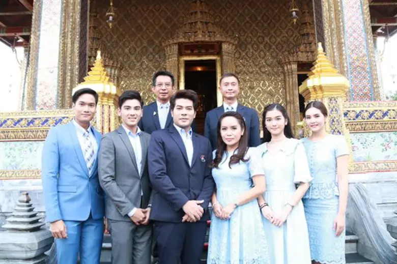 คุณขจรศักดิ์ สงมูลนาค ผู้ช่วยผู้จัดการฝ่า...