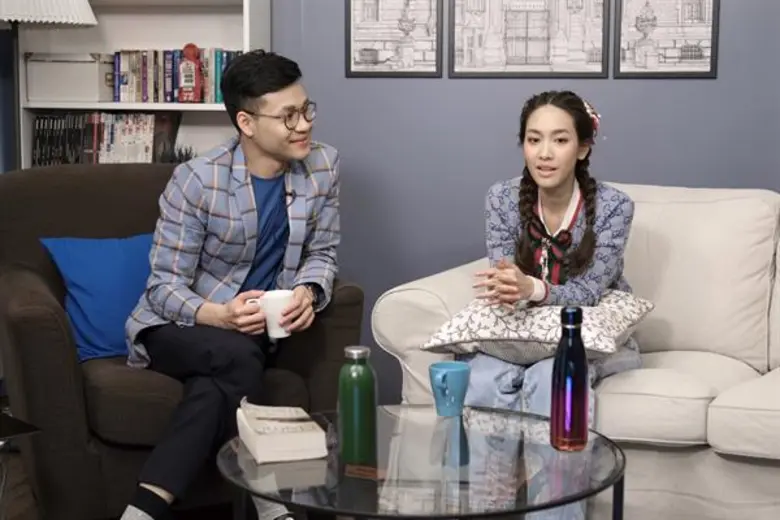 การกลับมาอีกครั้งของนางเอกสุดฮอต ที่สวย เก่ง มีเสน่...