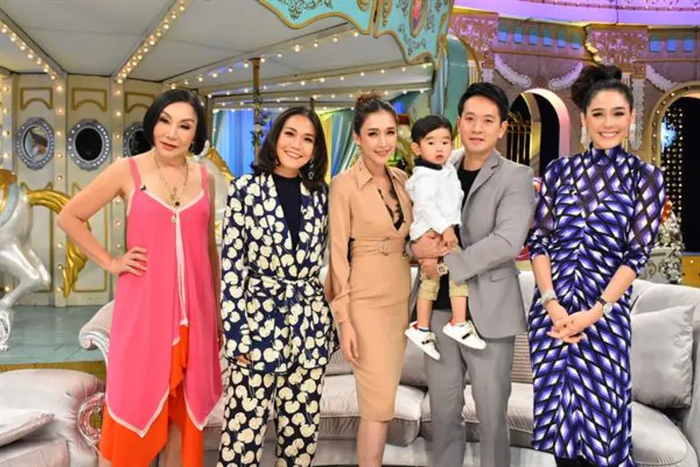 “กองทัพ พีค” ควง “พ่อปราบ” เปิดใจครั้งแรก “เนย โชติกา” เผย ชีวิตดั่งฝัน!!!