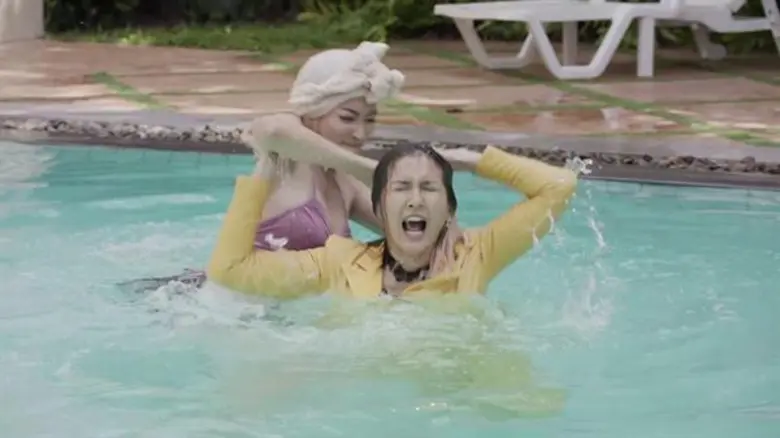 “นก”-“กิ๊ฟ” ตบกันสนั่นแย่งผู้ชาย เพราะ "ออย" เป็นเหตุ! ใน “กลับไปสู่วันฝัน”