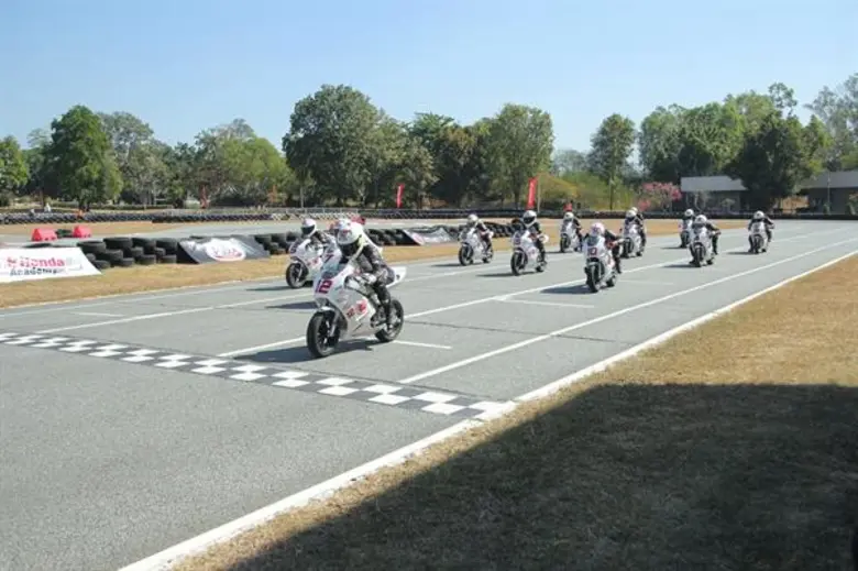 “ข้าวกล้อง-จักรีภัทร” ปิดจ๊อบซิวแชมป์ เอ.พี.ฮอนด้า อะคาเดมี่ 2019