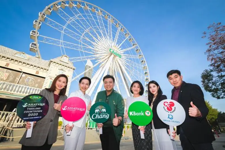 Ms. Kaninya Koh-Anantakul (left), Head of...